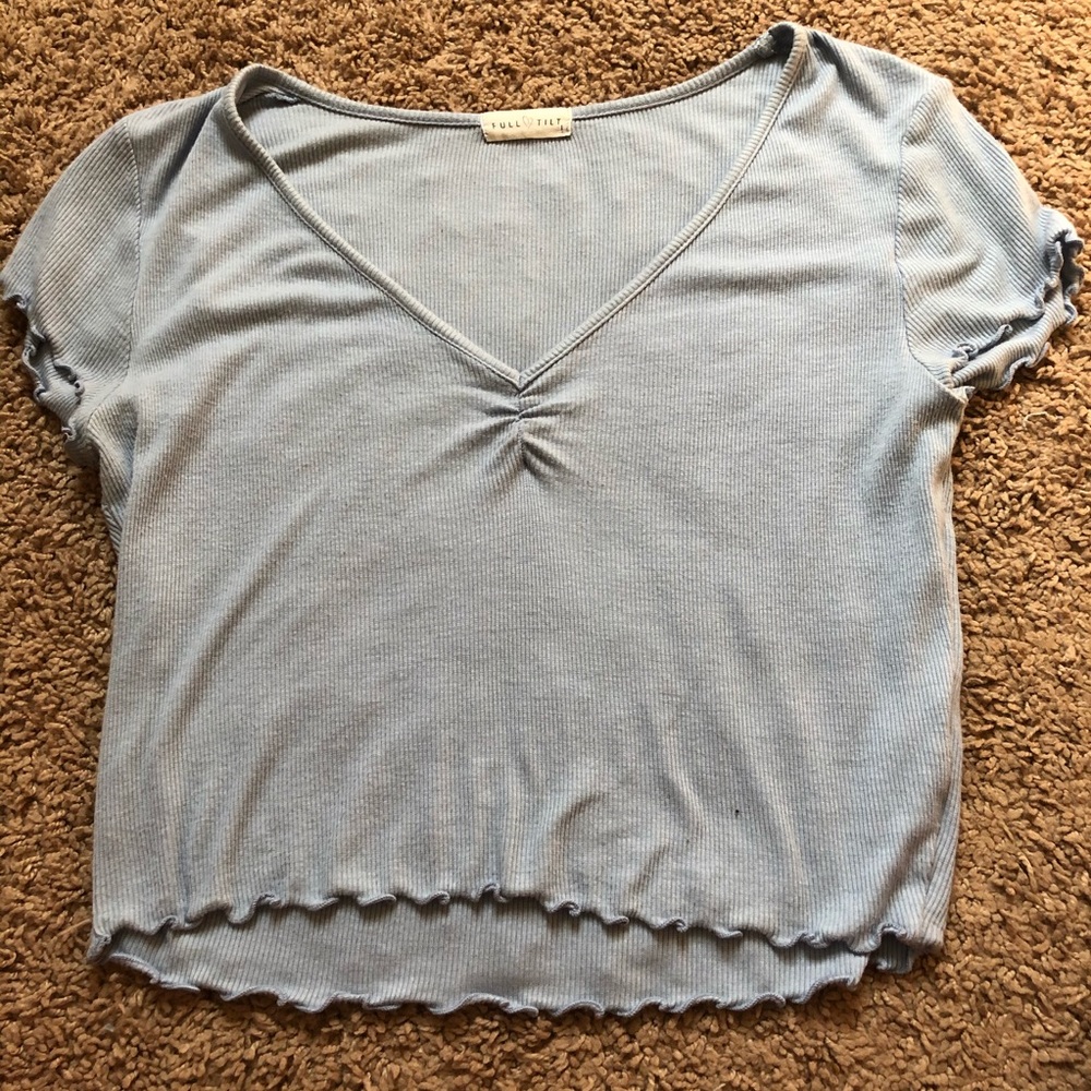Cropped tee